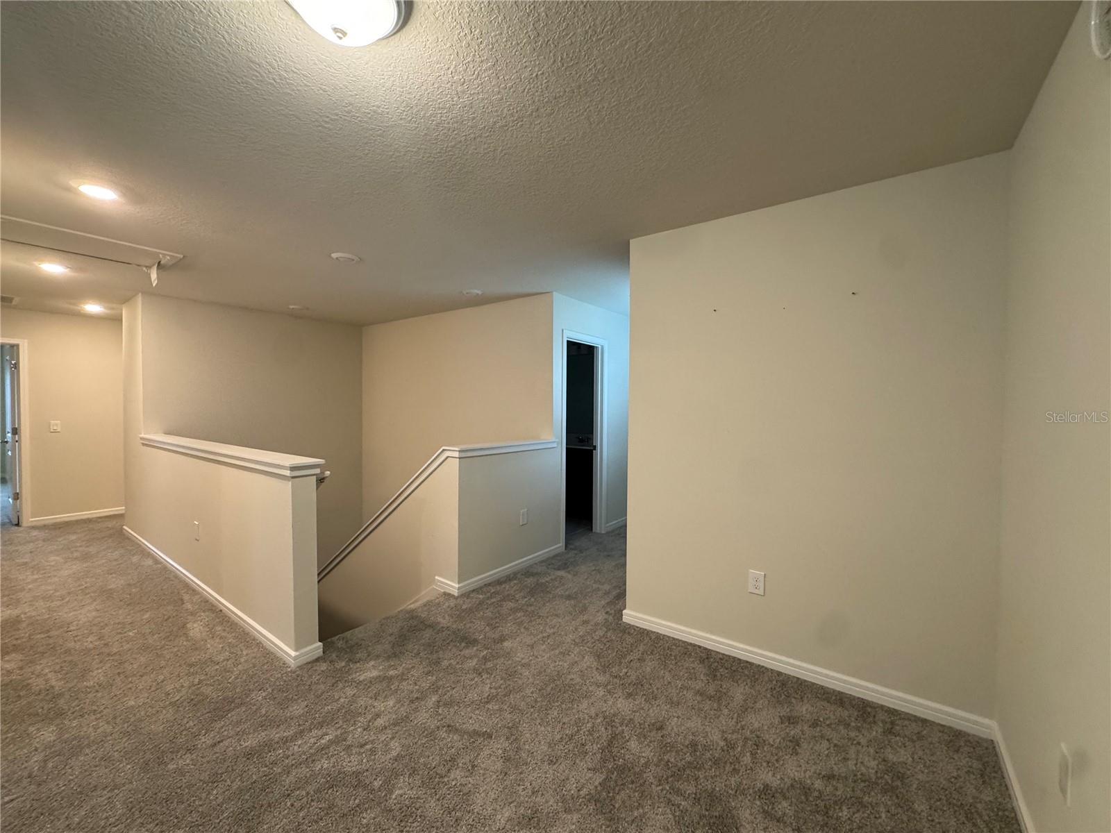 2102 CHARMING AVE AVE, DAVENPORT, FL, 33896