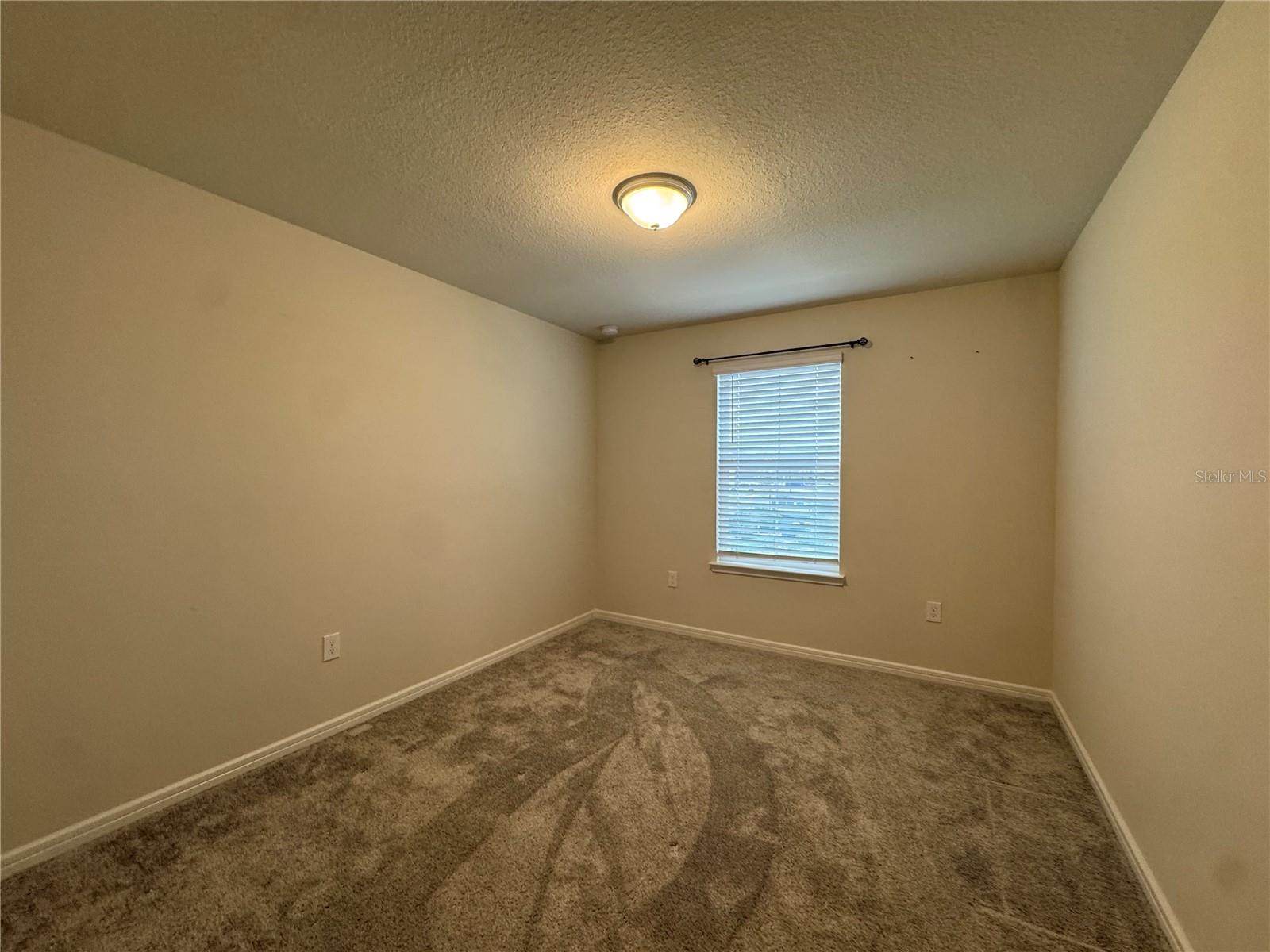 2102 CHARMING AVE AVE, DAVENPORT, FL, 33896