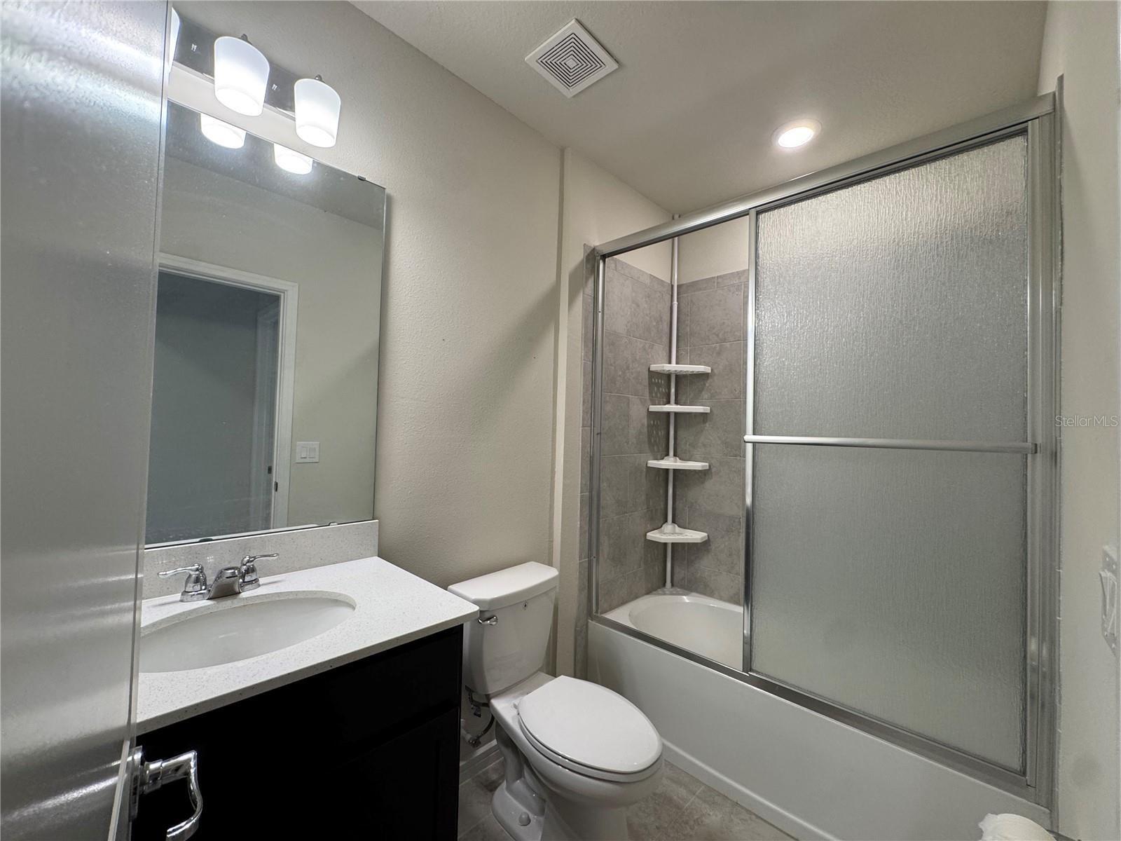 2102 CHARMING AVE AVE, DAVENPORT, FL, 33896