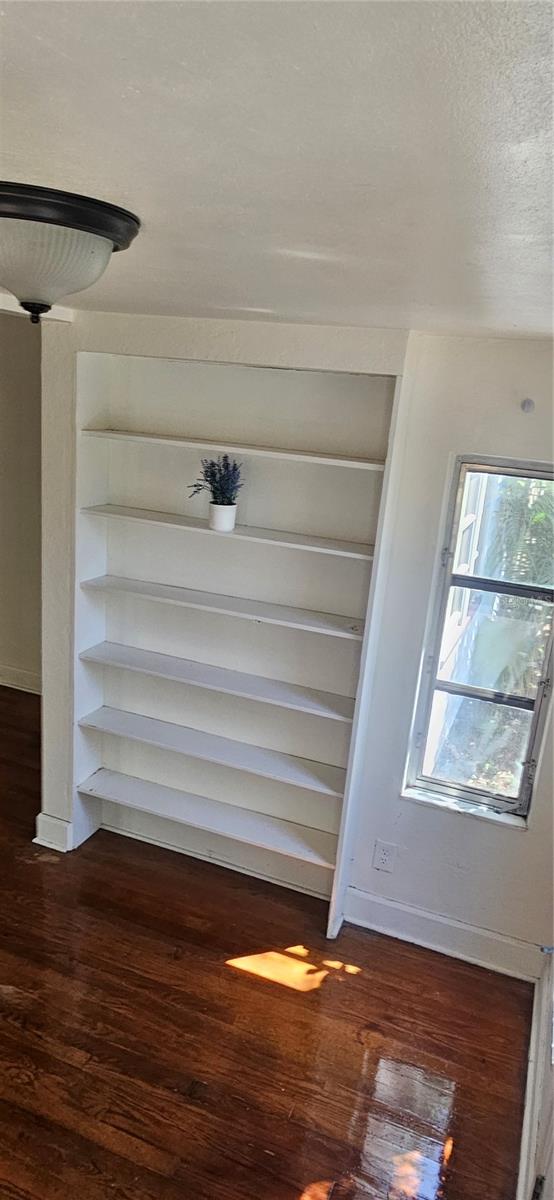 2919 DARTMOUTH AVE N, ST PETERSBURG, FL, 33713