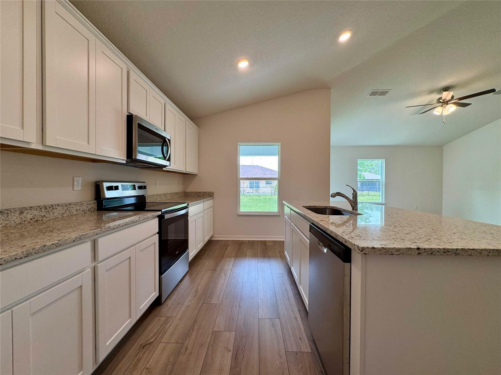 34 PRESIDENTIAL LN, PALM COAST, FL, 32164