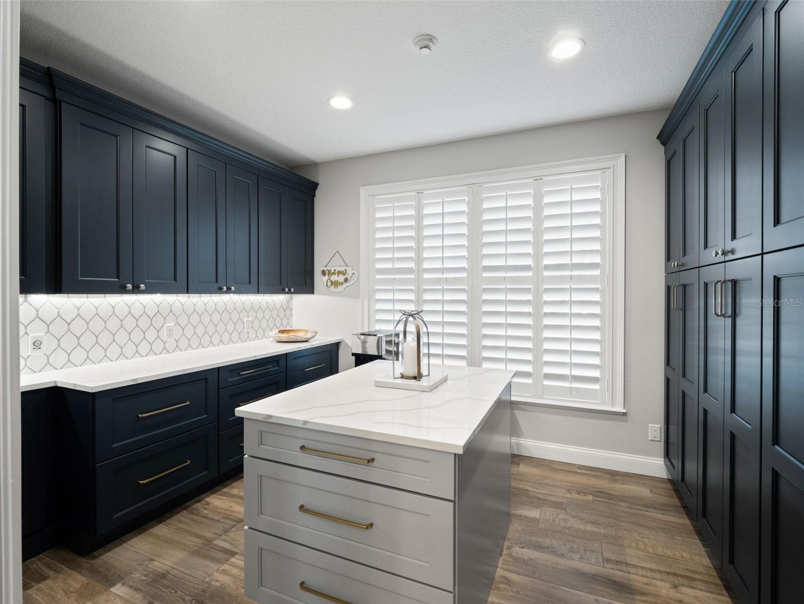 1214 COMMODORE DR, NEW SMYRNA BEACH, FL, 32168