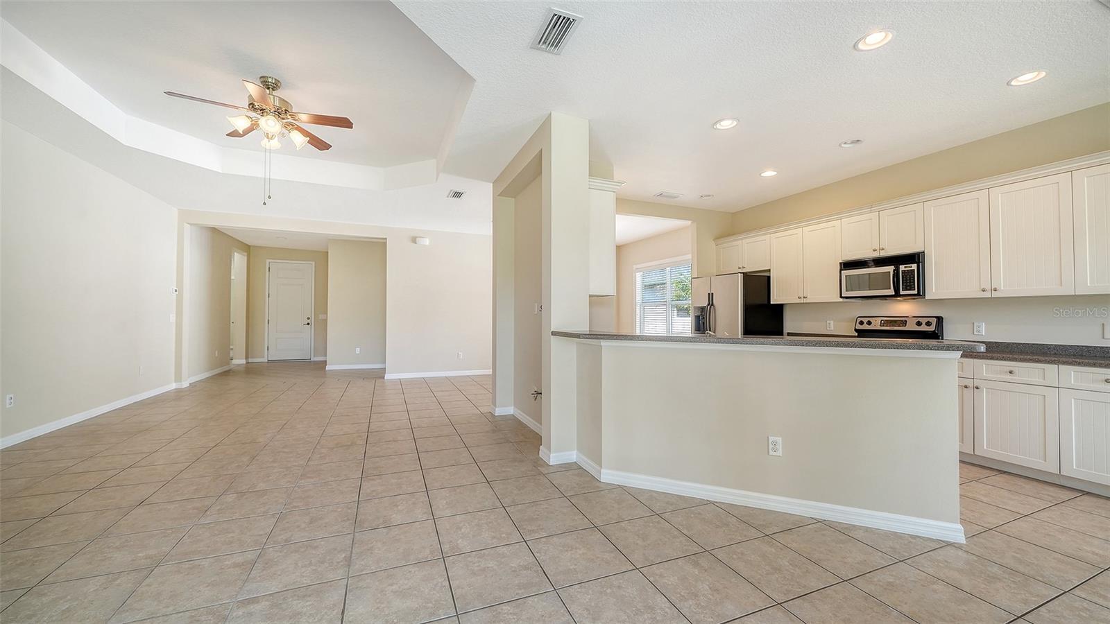 1424 BLUE HORIZON CIR, BRADENTON, FL, 34208