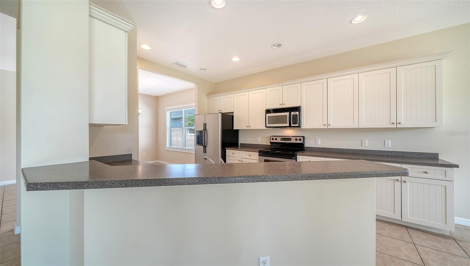1424 BLUE HORIZON CIR, BRADENTON, FL, 34208