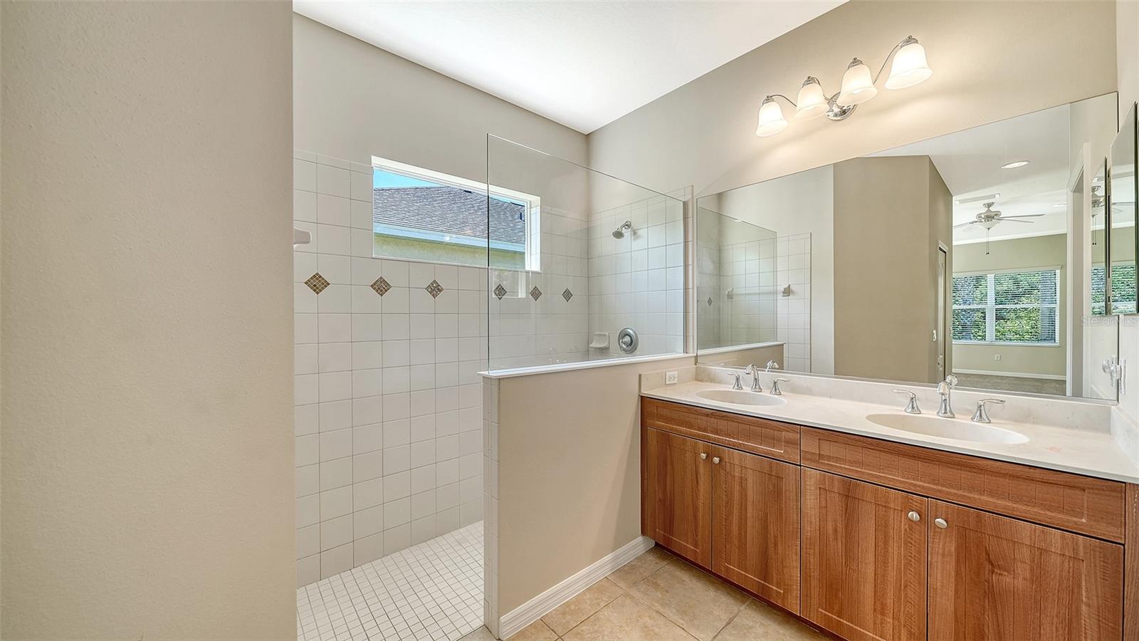 1424 BLUE HORIZON CIR, BRADENTON, FL, 34208