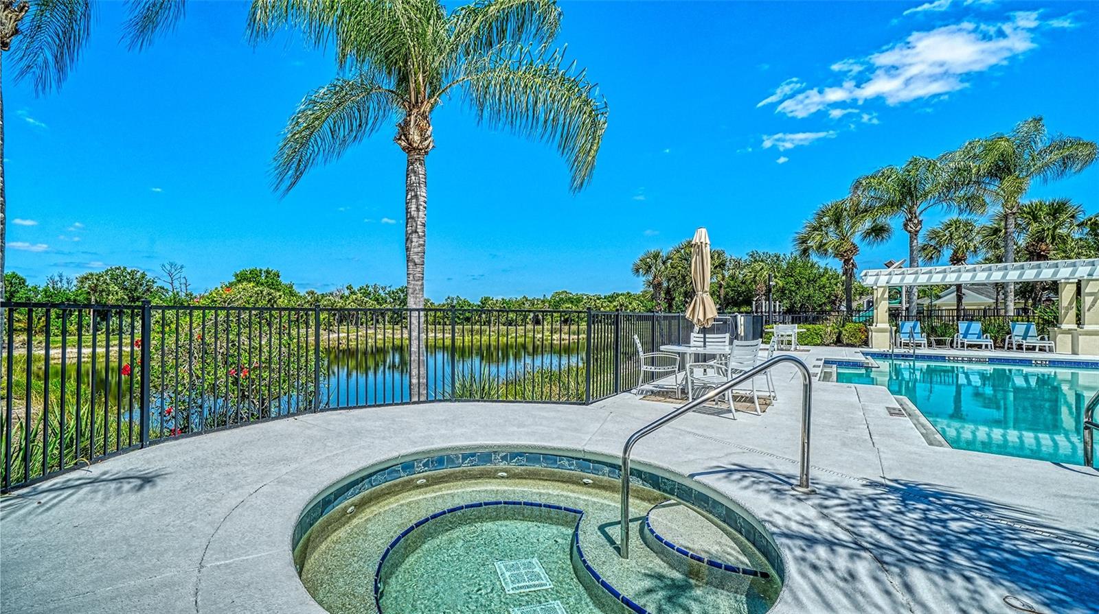 1424 BLUE HORIZON CIR, BRADENTON, FL, 34208