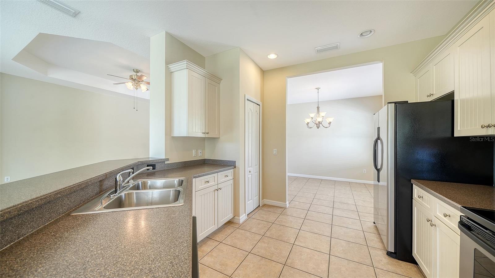 1424 BLUE HORIZON CIR, BRADENTON, FL, 34208