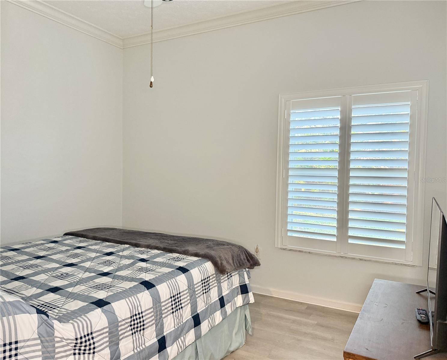 6326 N QUEENSWAY DR, TEMPLE TERRACE, FL, 33617