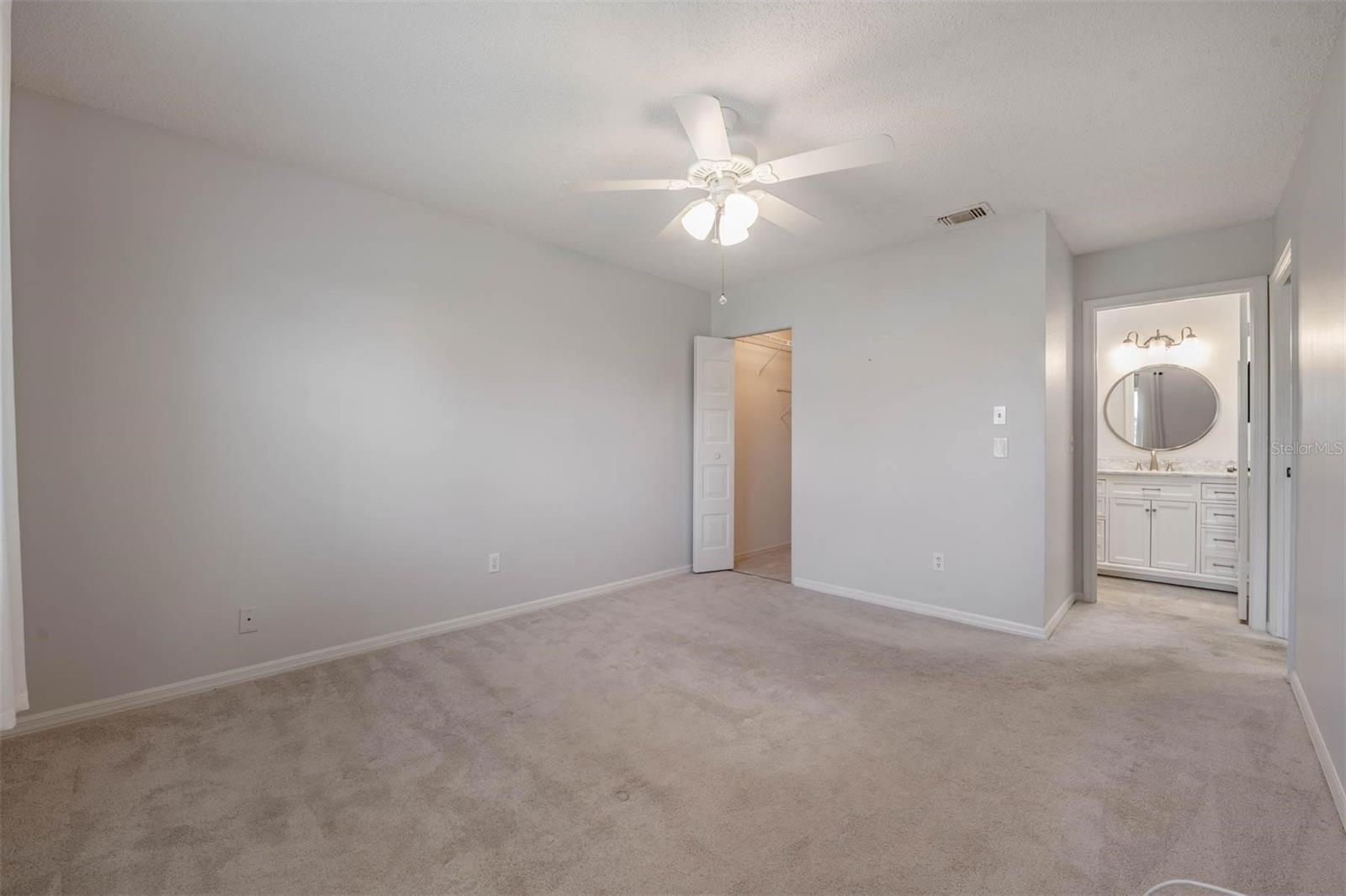 214 GLOUCESTER BLVD, SUN CITY CENTER, FL, 33573