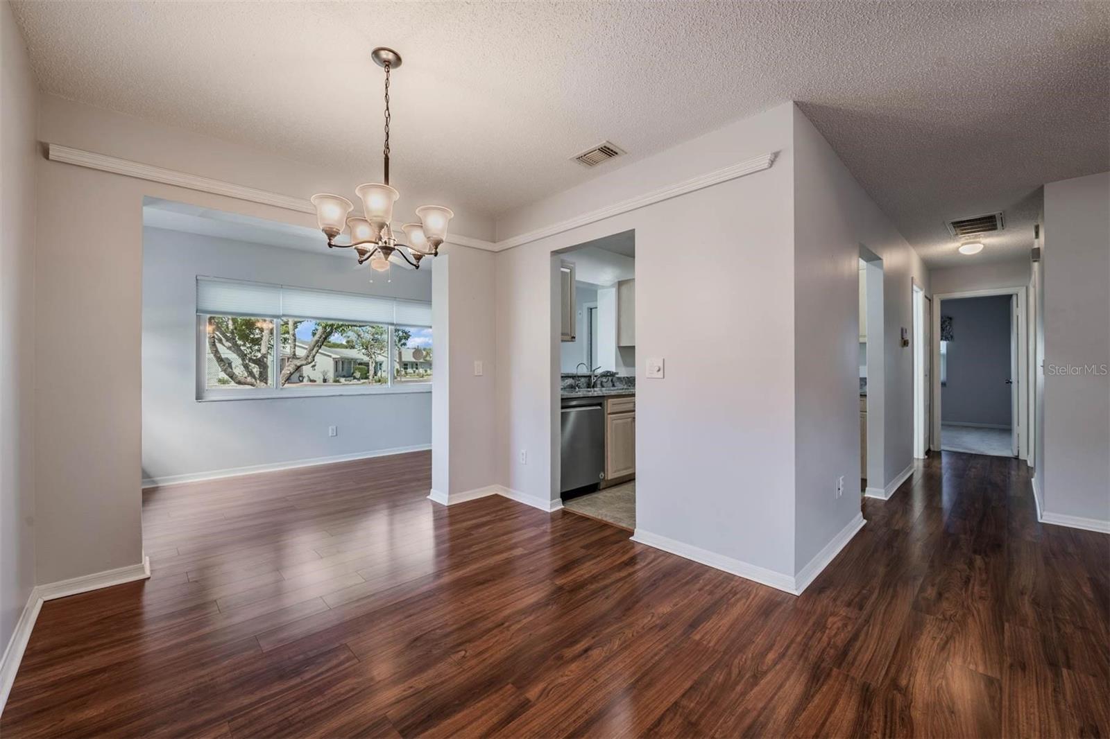 214 GLOUCESTER BLVD, SUN CITY CENTER, FL, 33573