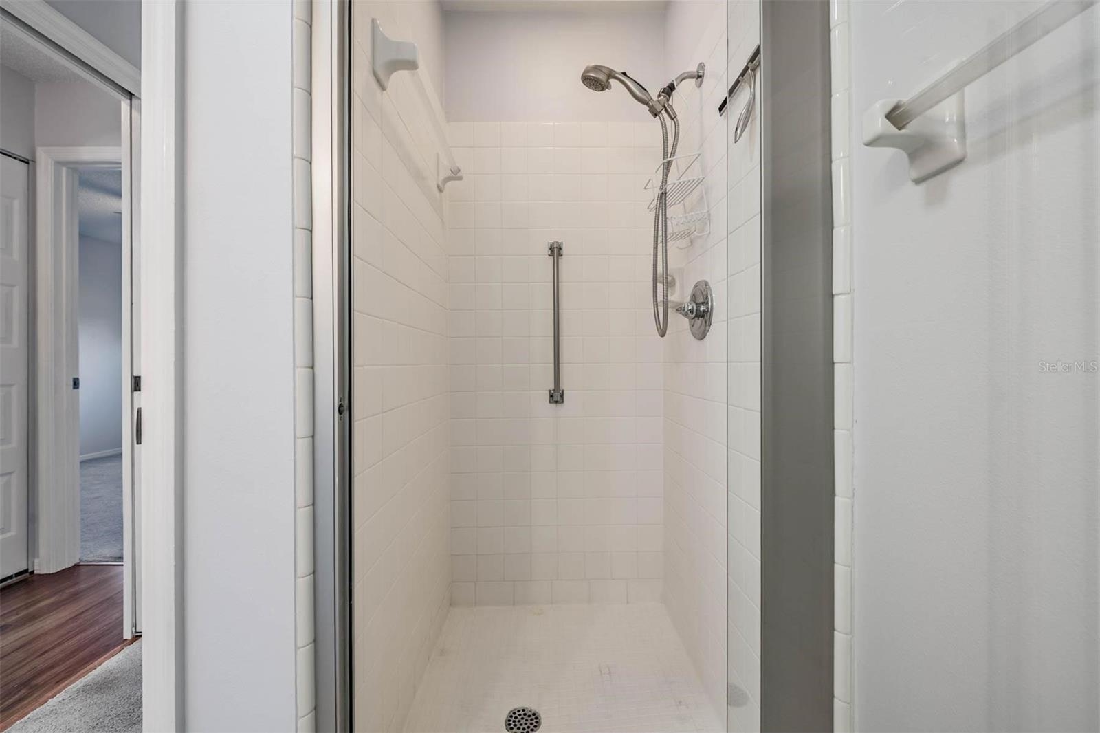 214 GLOUCESTER BLVD, SUN CITY CENTER, FL, 33573