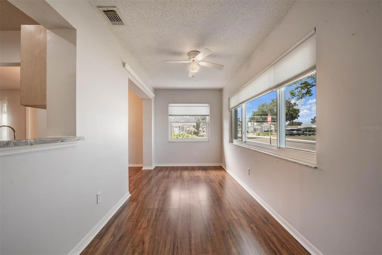 214 GLOUCESTER BLVD, SUN CITY CENTER, FL, 33573