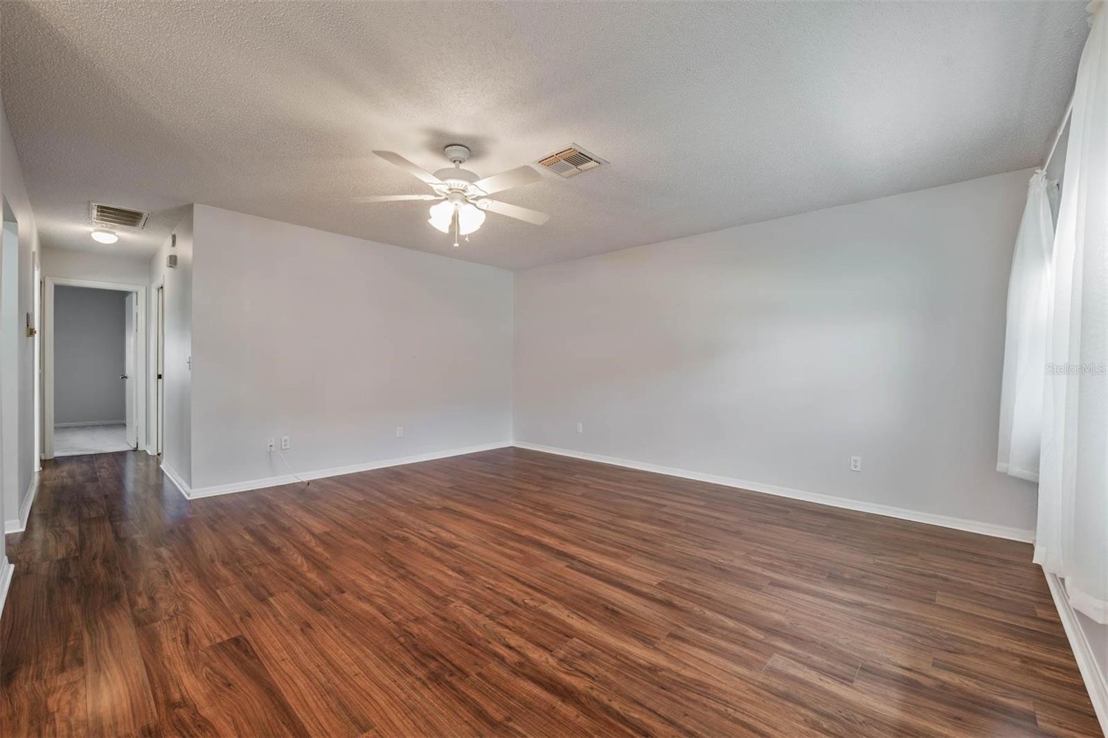 214 GLOUCESTER BLVD, SUN CITY CENTER, FL, 33573