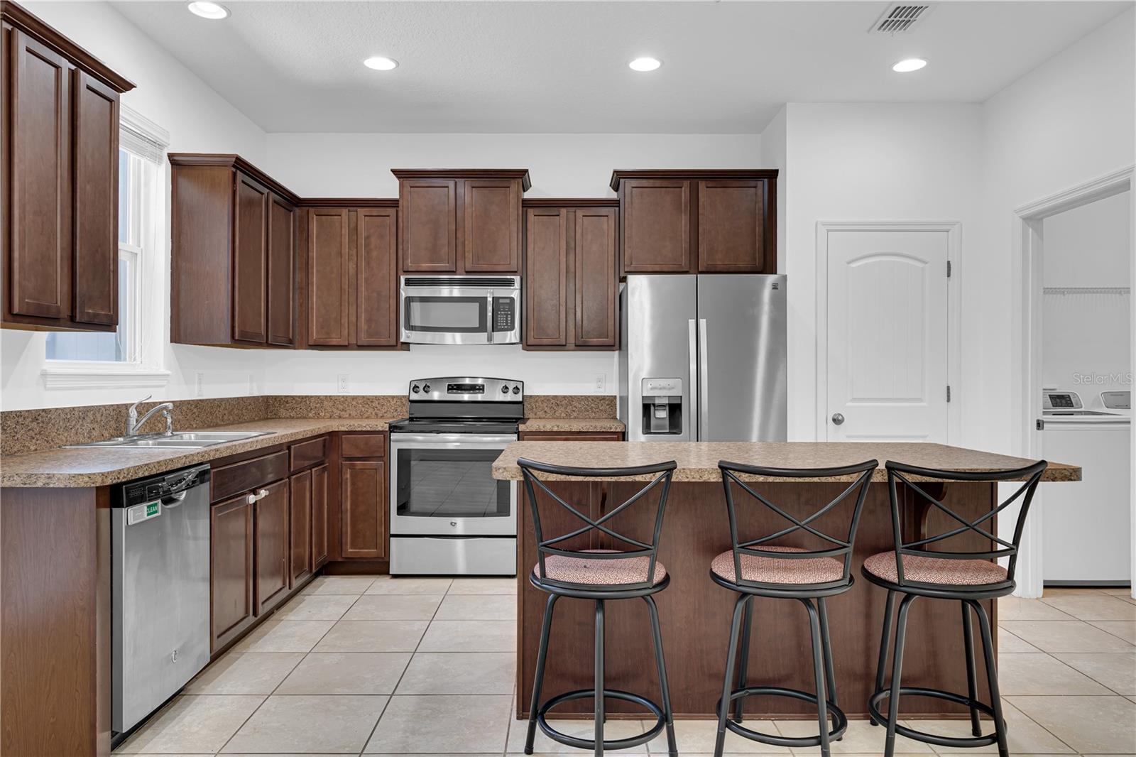 4450 CAPITAL BLVD, ST CLOUD, FL, 34769