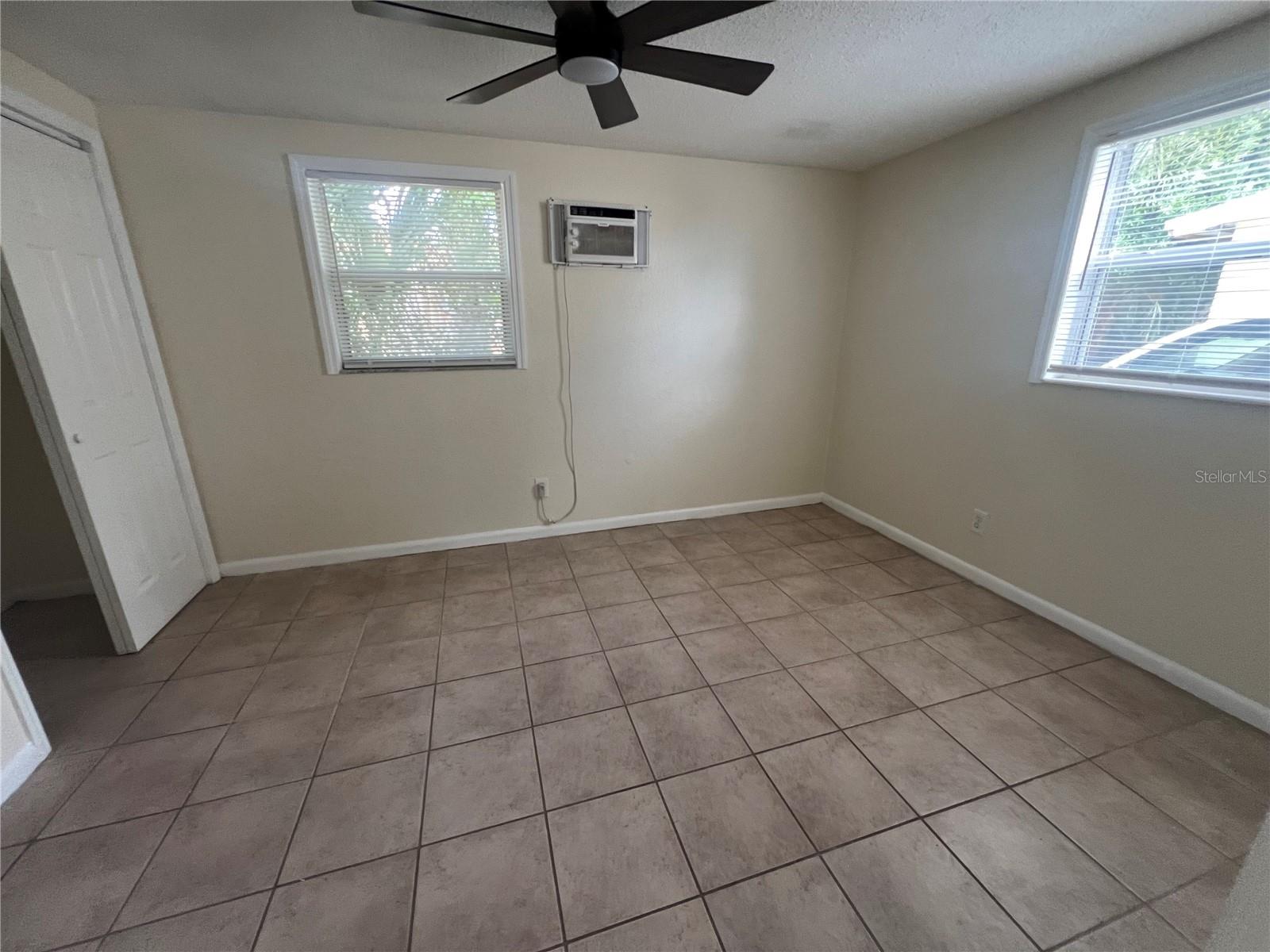 275 PINEAPPLE ST #B, ENGLEWOOD, FL, 34223