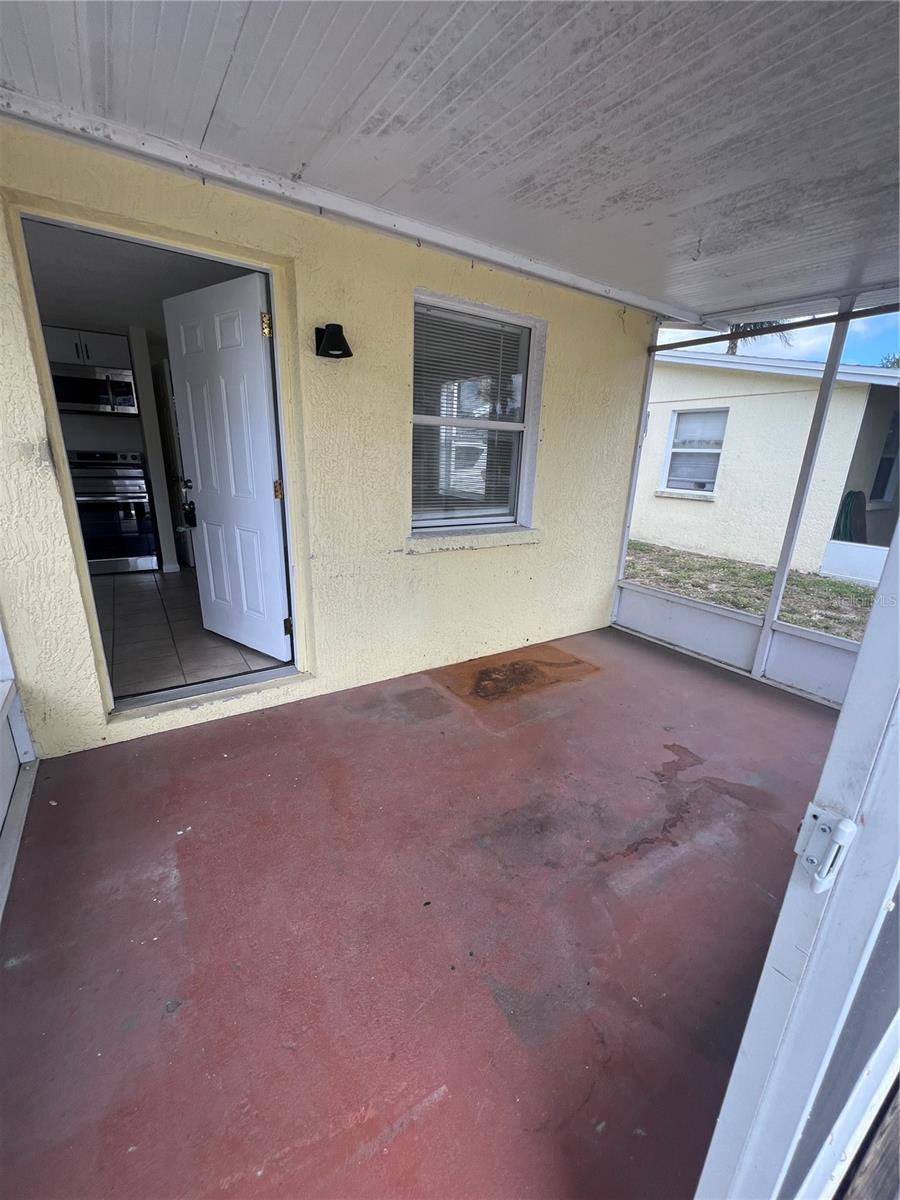 275 PINEAPPLE ST #B, ENGLEWOOD, FL, 34223