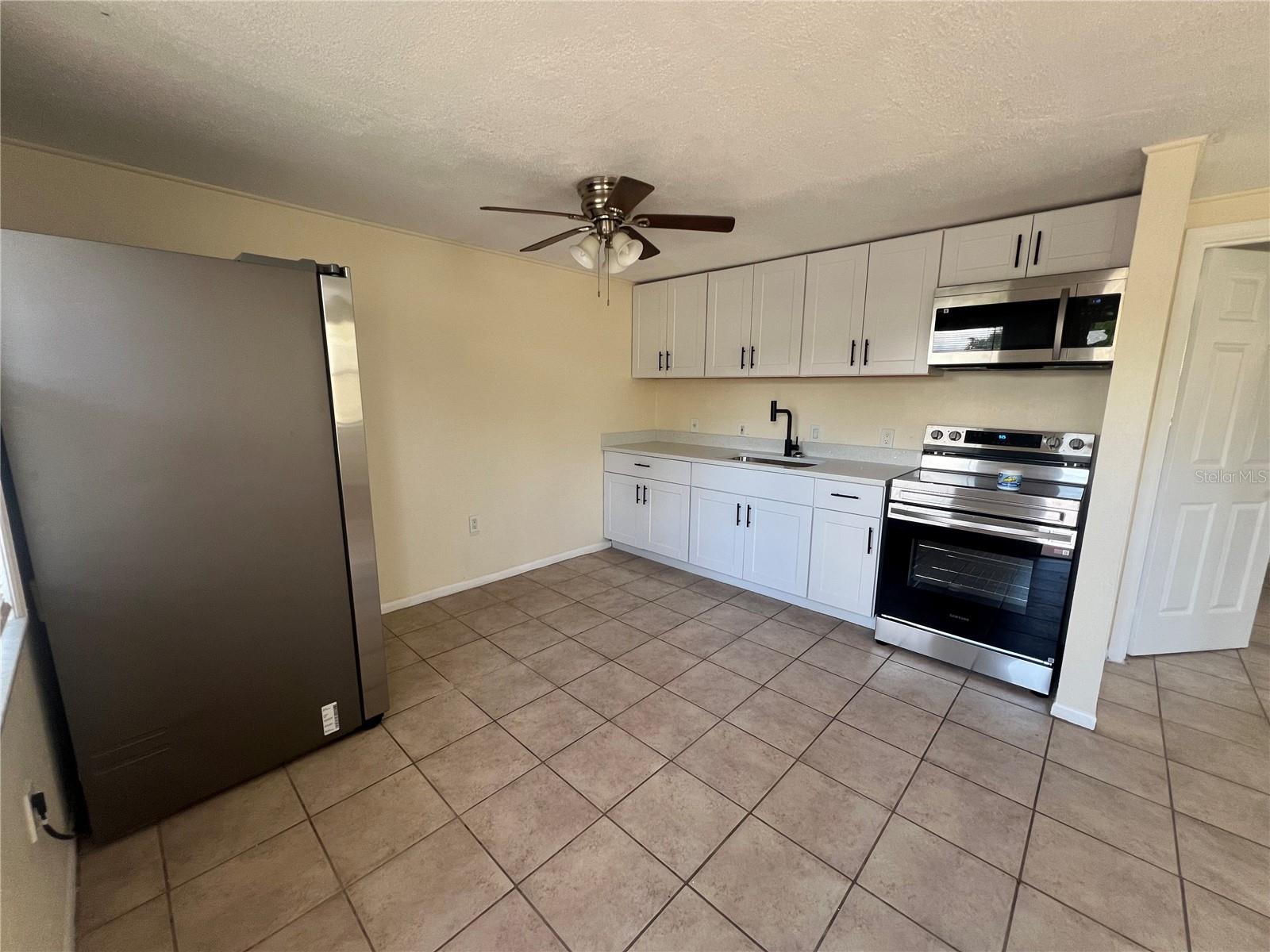 255 PINEAPPLE ST #3, ENGLEWOOD, FL, 34223