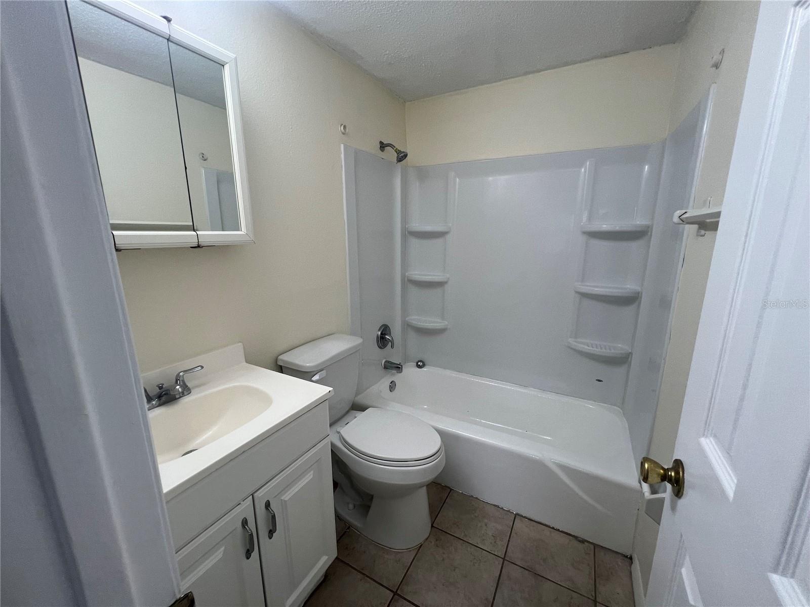 255 PINEAPPLE ST #3, ENGLEWOOD, FL, 34223