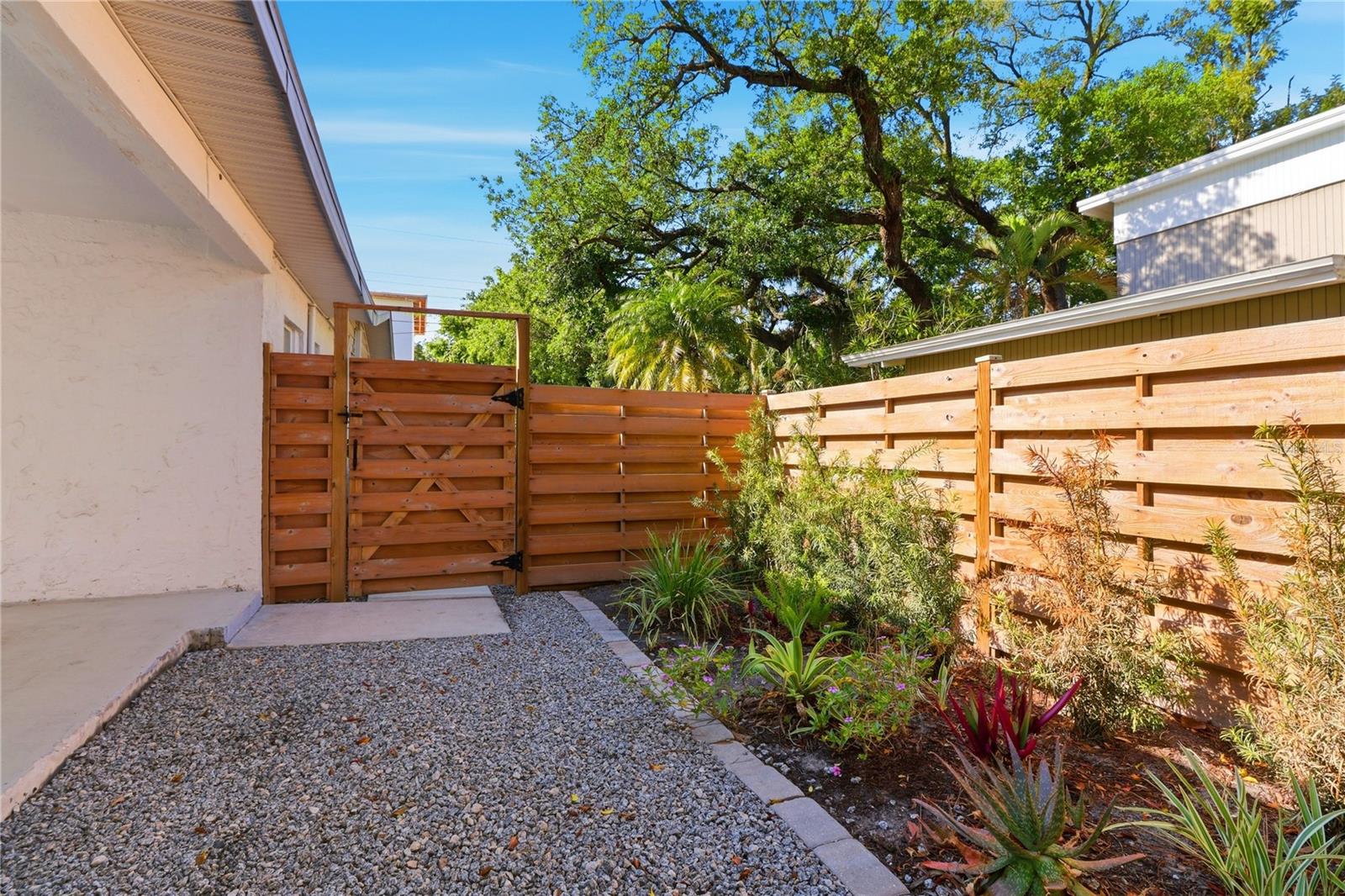 630 CORWOOD DR, SARASOTA, FL, 34234