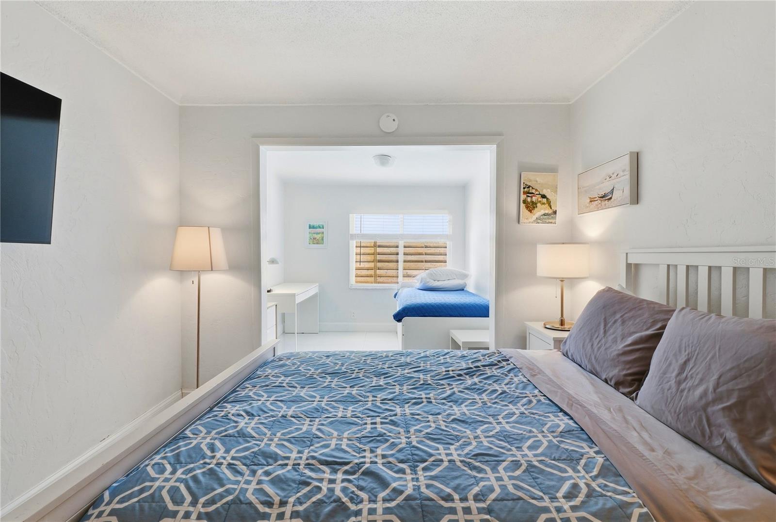 630 CORWOOD DR, SARASOTA, FL, 34234