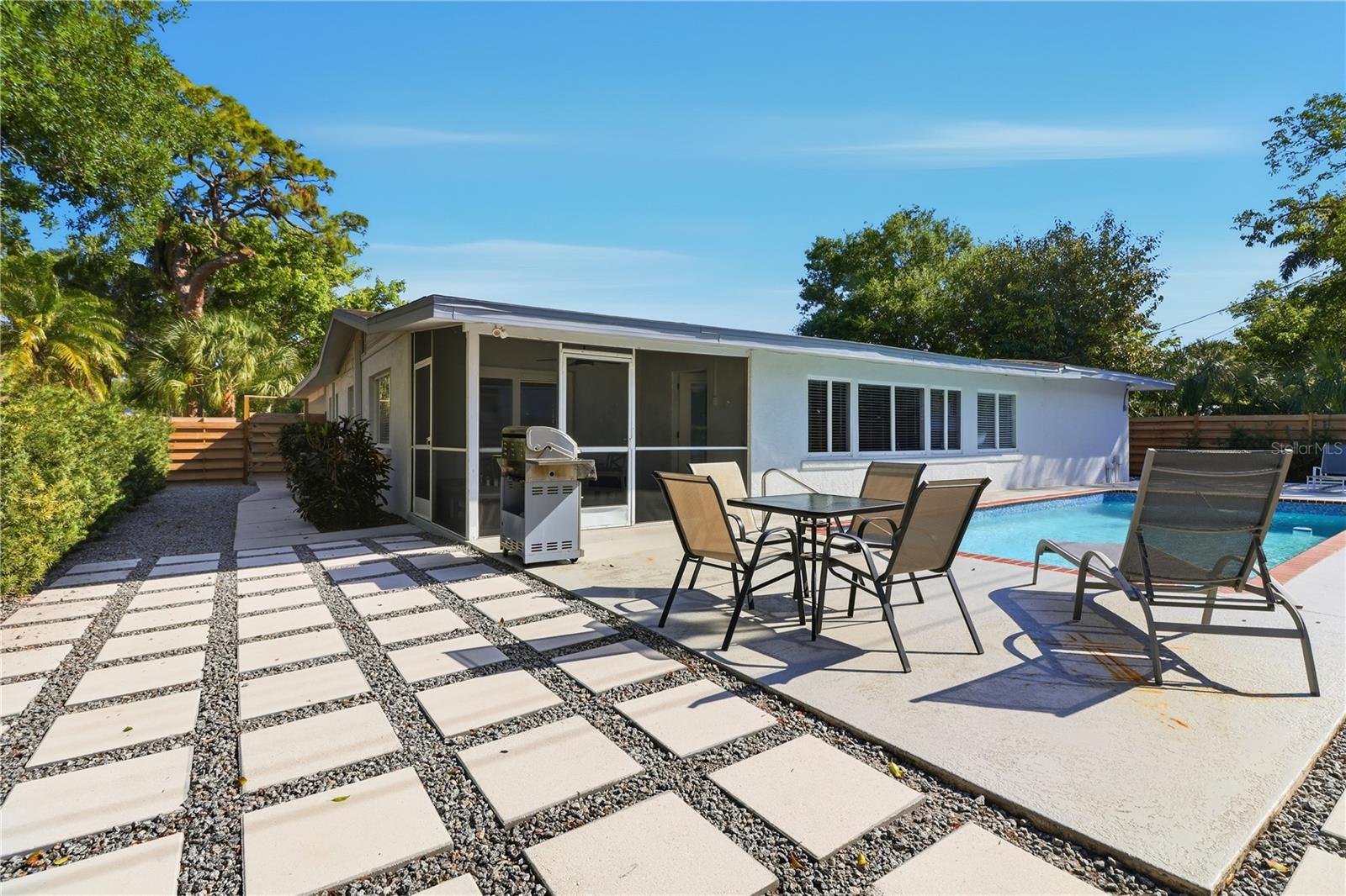 630 CORWOOD DR, SARASOTA, FL, 34234