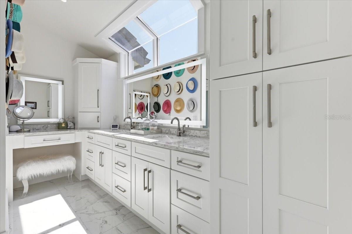 9036 SHAWN PARK PL, ORLANDO, FL, 32819