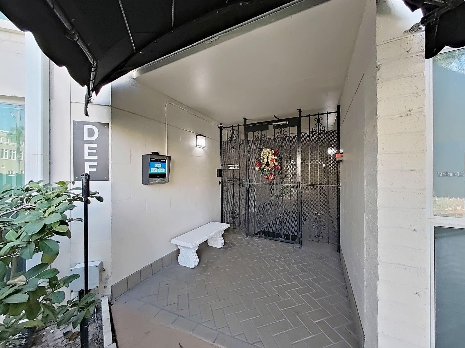 3325 BAYSHORE BLVD #F36, TAMPA, FL, 33629