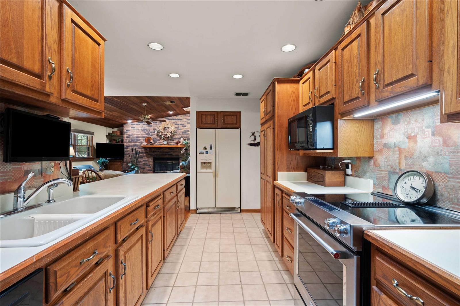 35935 LANA DR, DADE CITY, FL, 33523