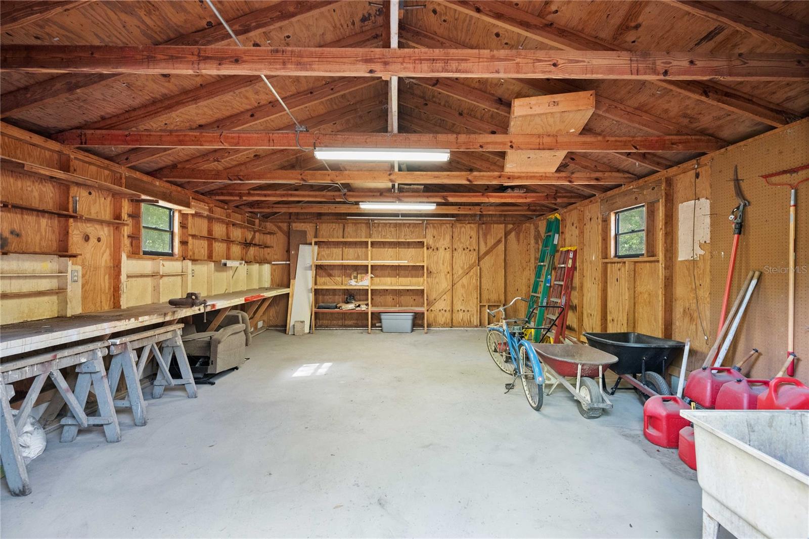 35935 LANA DR, DADE CITY, FL, 33523