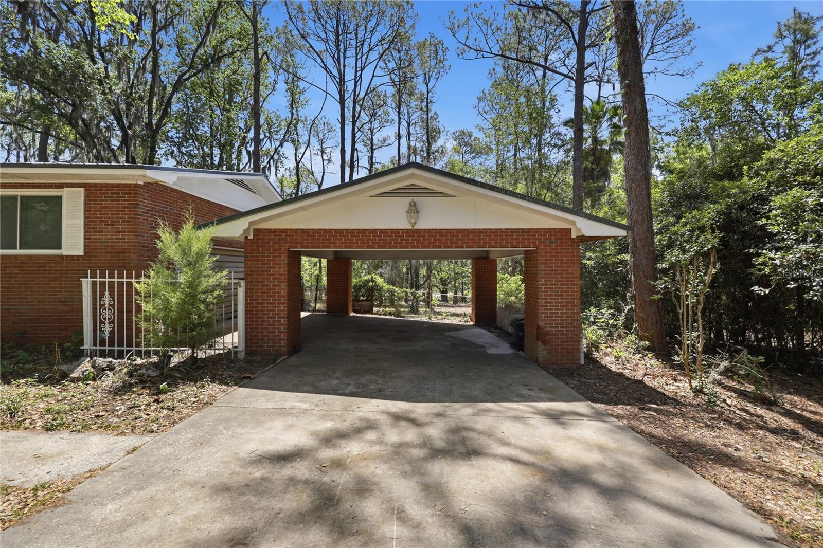 3307 SW 1ST WAY, GAINESVILLE, FL, 32601