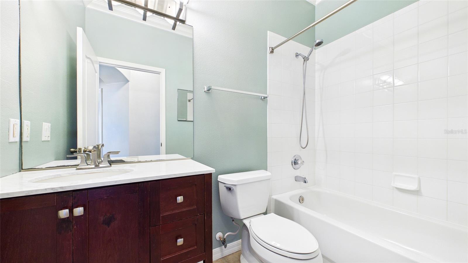 7447 SURREY PINES DR, APOLLO BEACH, FL, 33572