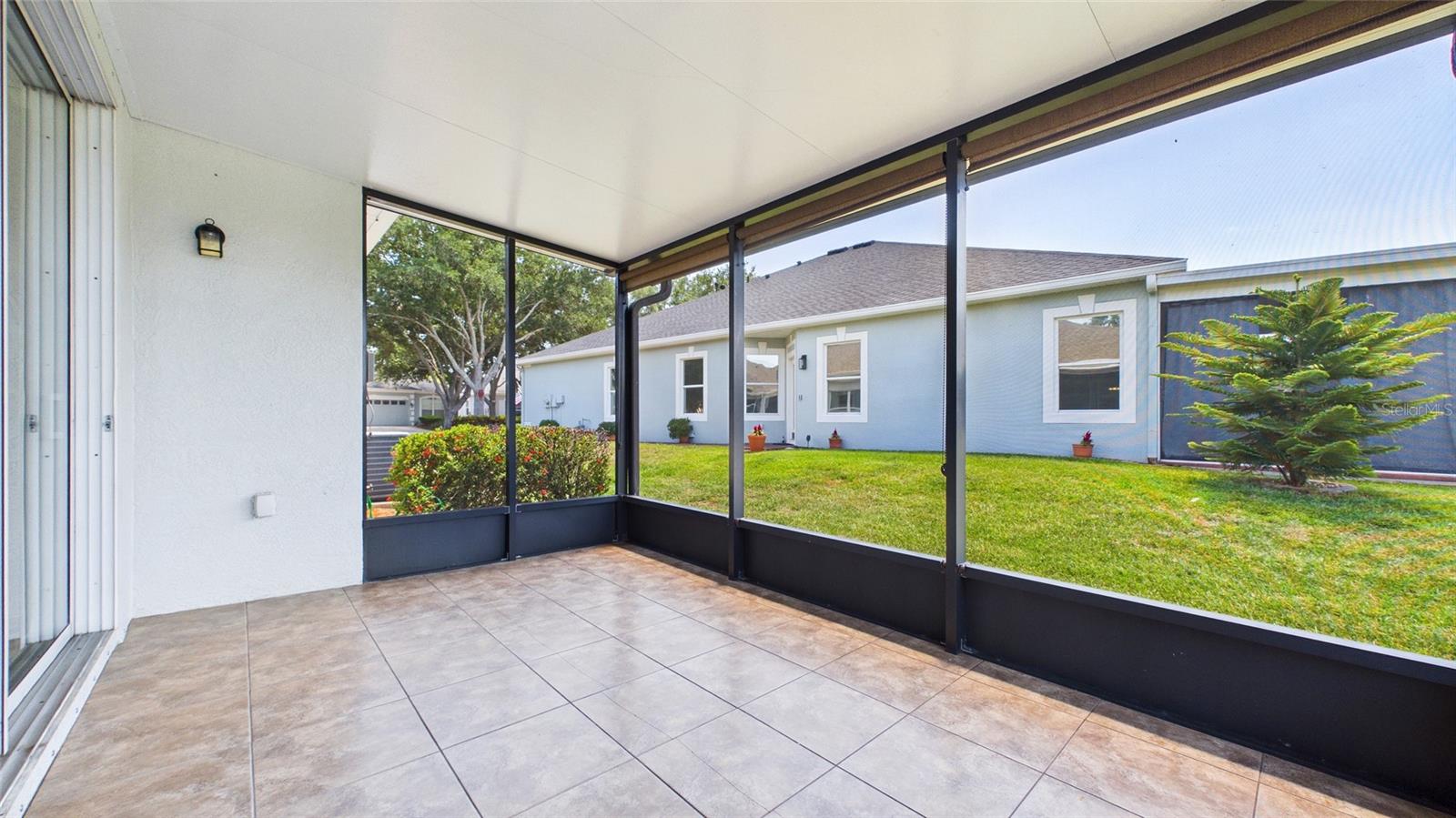 7447 SURREY PINES DR, APOLLO BEACH, FL, 33572