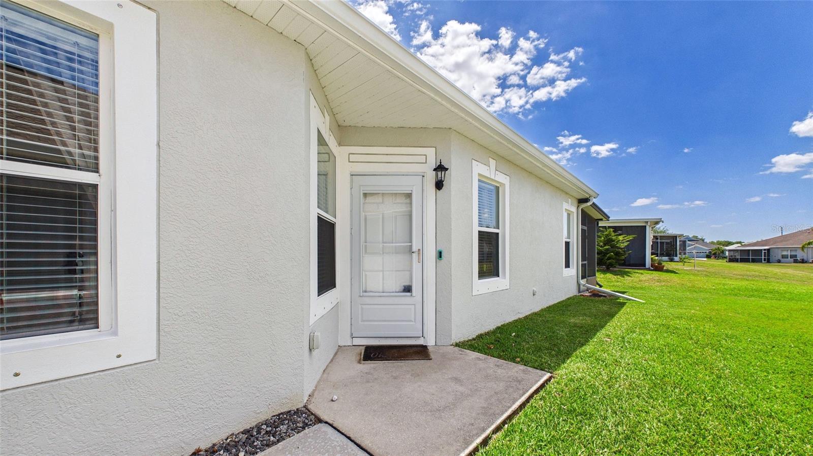 7447 SURREY PINES DR, APOLLO BEACH, FL, 33572