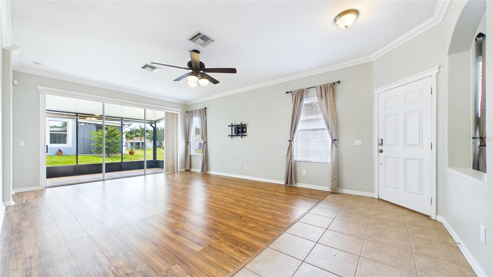 7447 SURREY PINES DR, APOLLO BEACH, FL, 33572