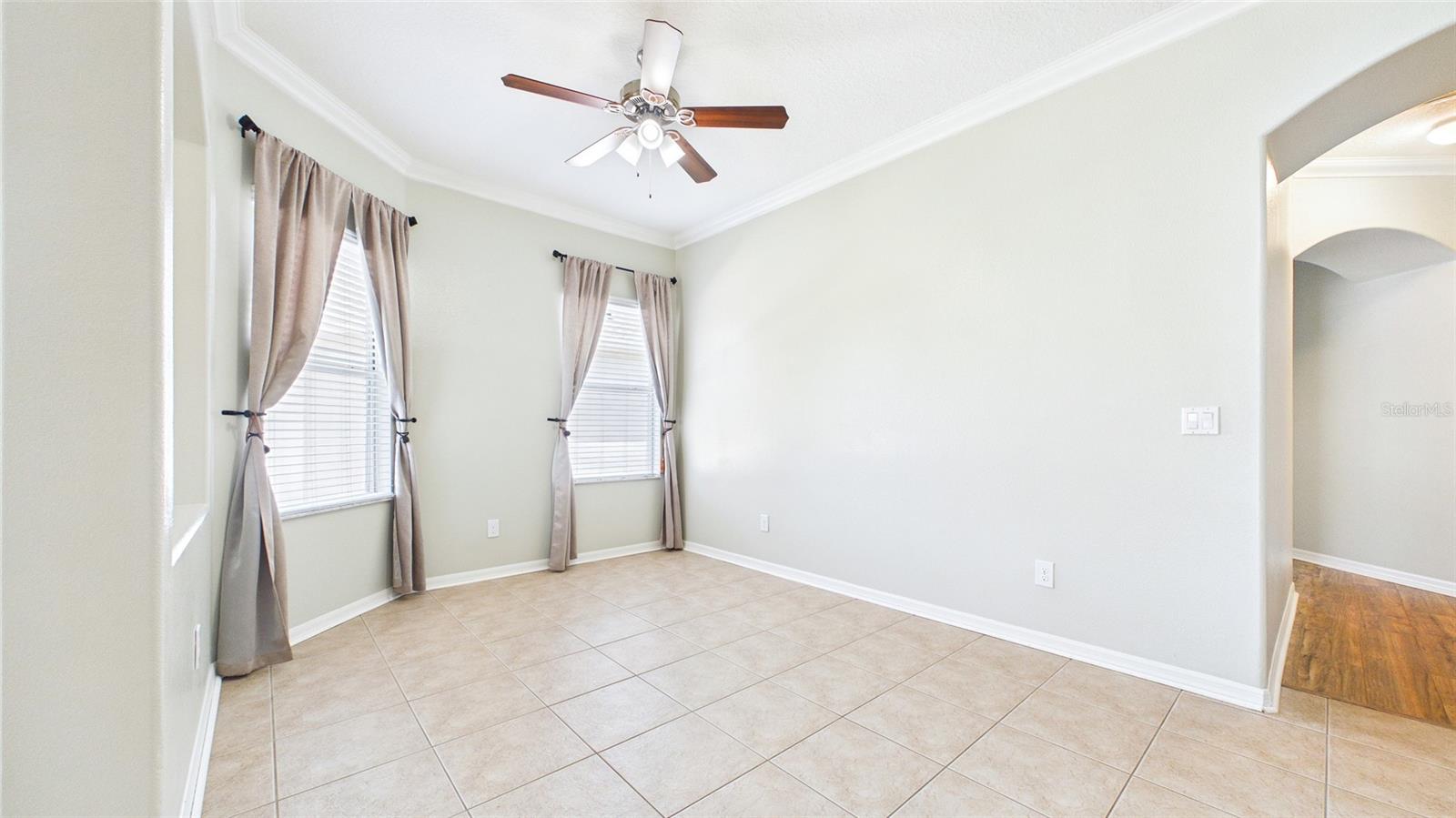 7447 SURREY PINES DR, APOLLO BEACH, FL, 33572