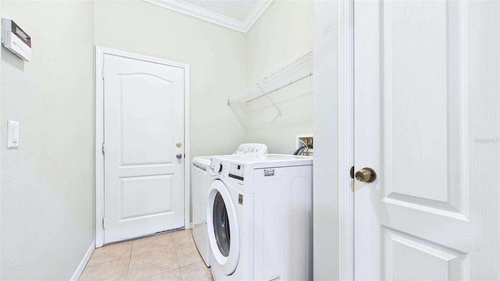 7447 SURREY PINES DR, APOLLO BEACH, FL, 33572