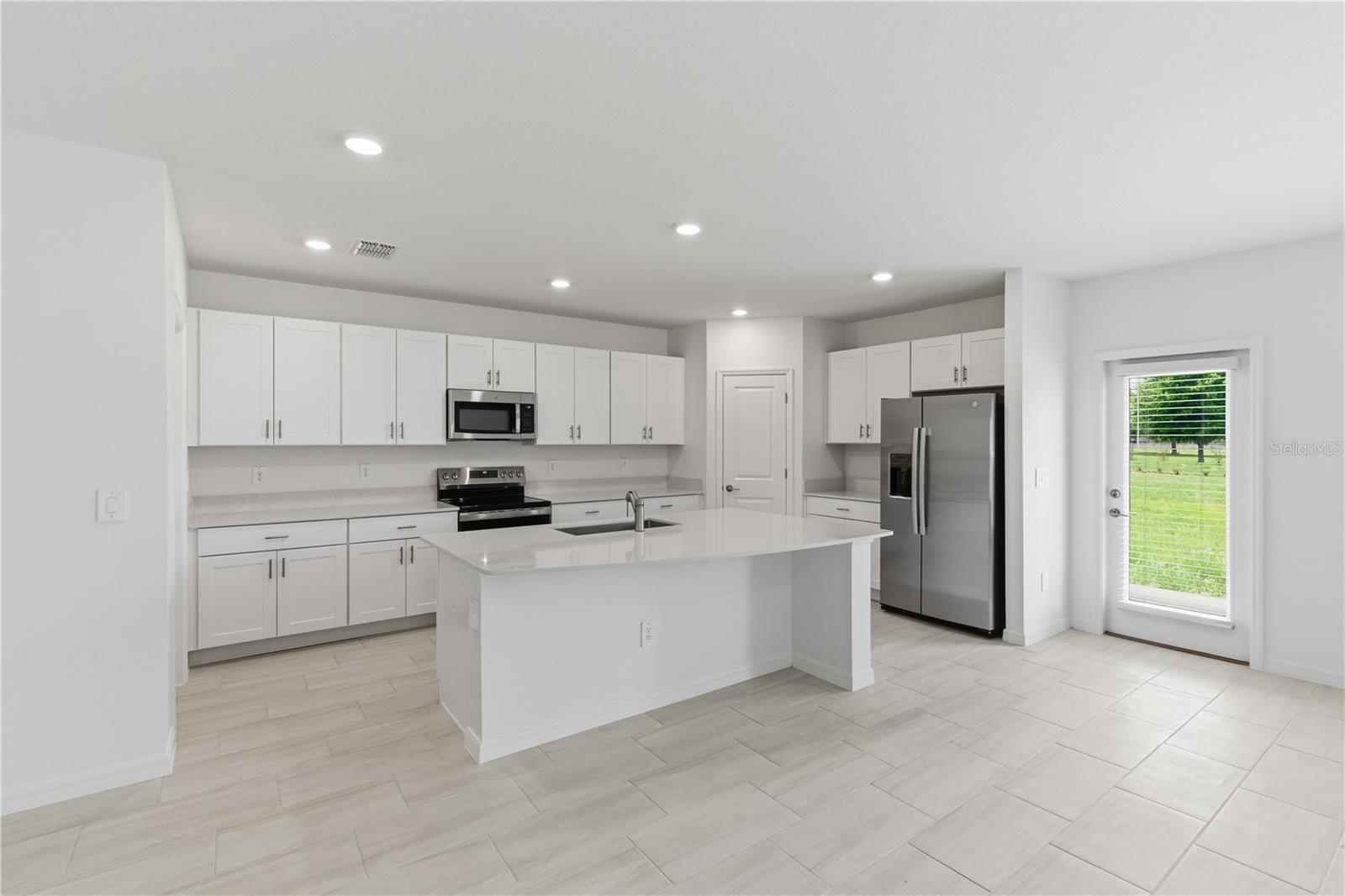 9947 ALLENDALE ST RD, WESLEY CHAPEL, FL, 33545