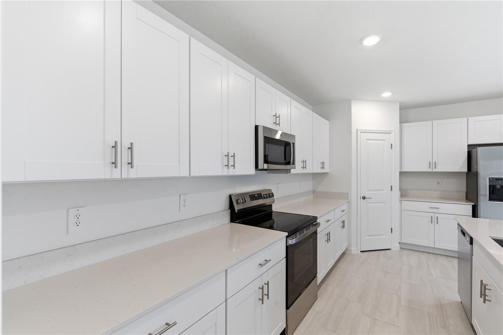 9947 ALLENDALE ST RD, WESLEY CHAPEL, FL, 33545