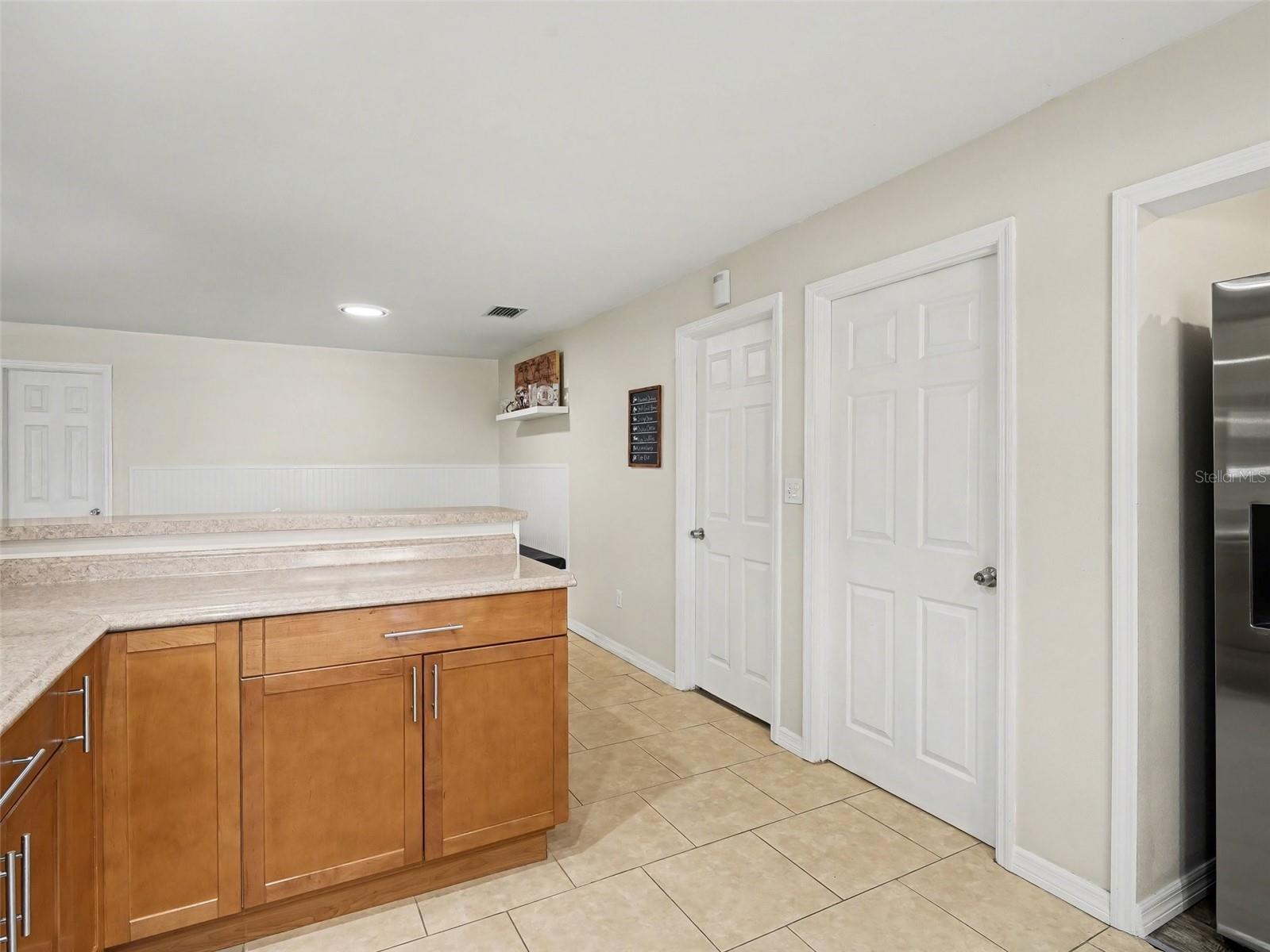 704 S LOCKWOOD RIDGE RD, SARASOTA, FL, 34237