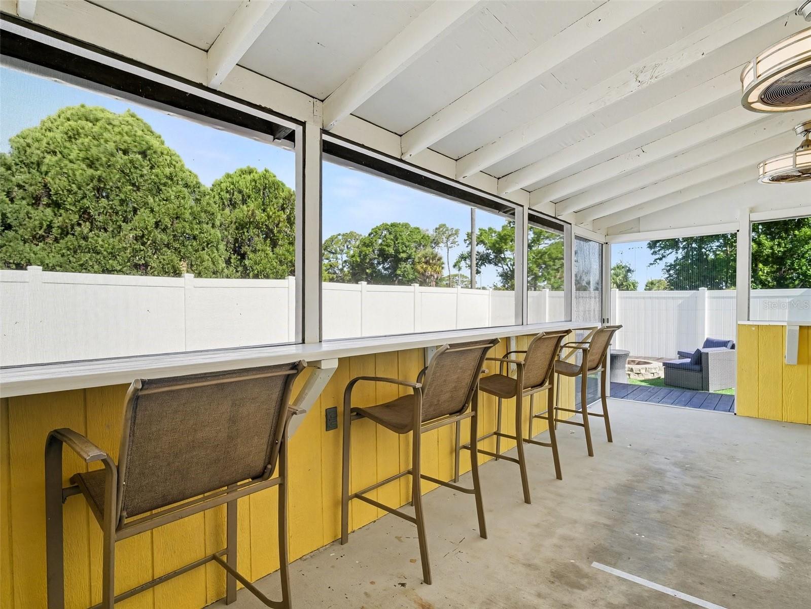 704 S LOCKWOOD RIDGE RD, SARASOTA, FL, 34237