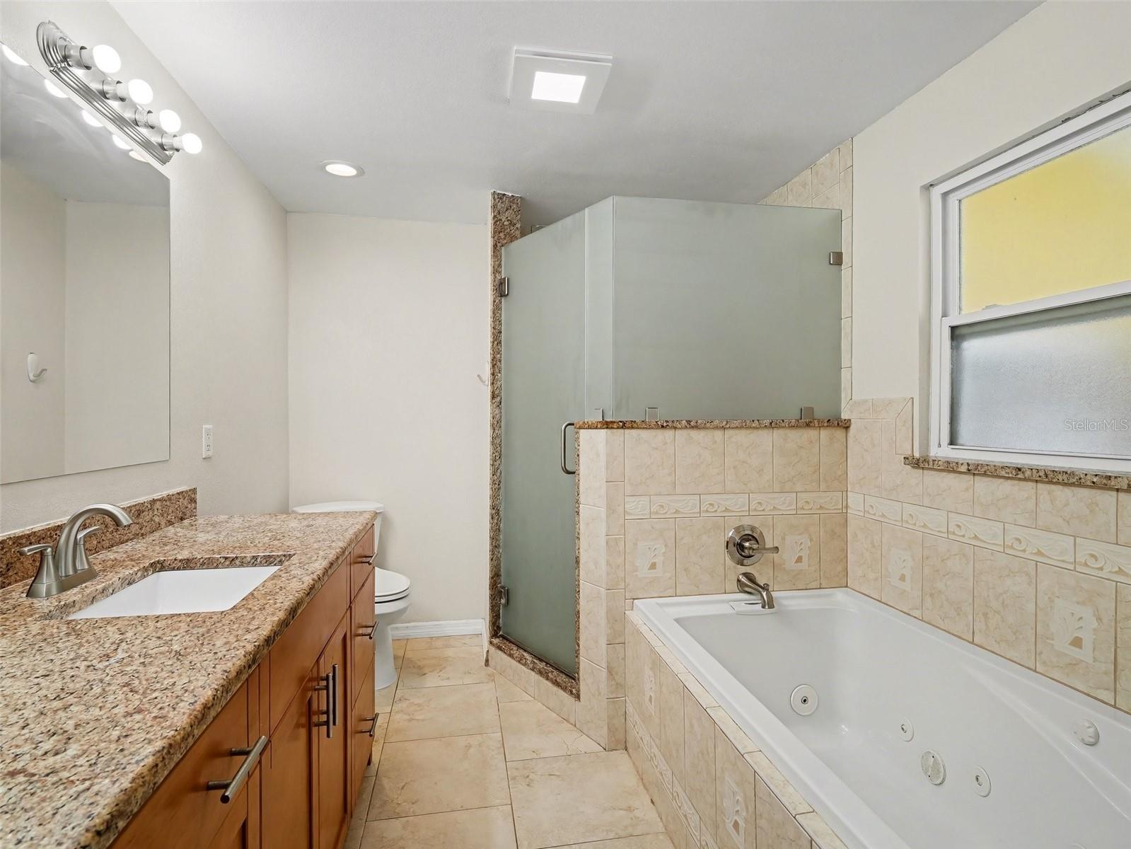 704 S LOCKWOOD RIDGE RD, SARASOTA, FL, 34237