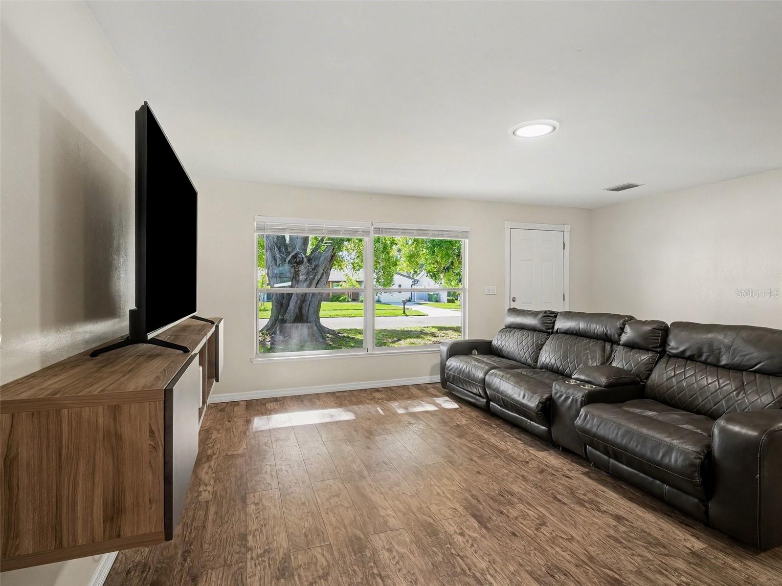 704 S LOCKWOOD RIDGE RD, SARASOTA, FL, 34237