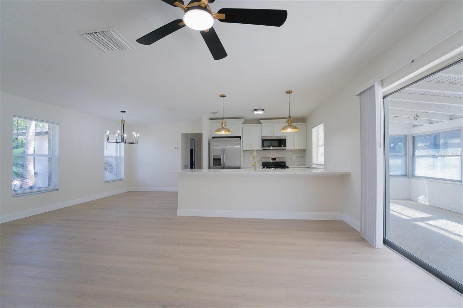 1295 DELTONA BLVD, DELTONA, FL, 32725