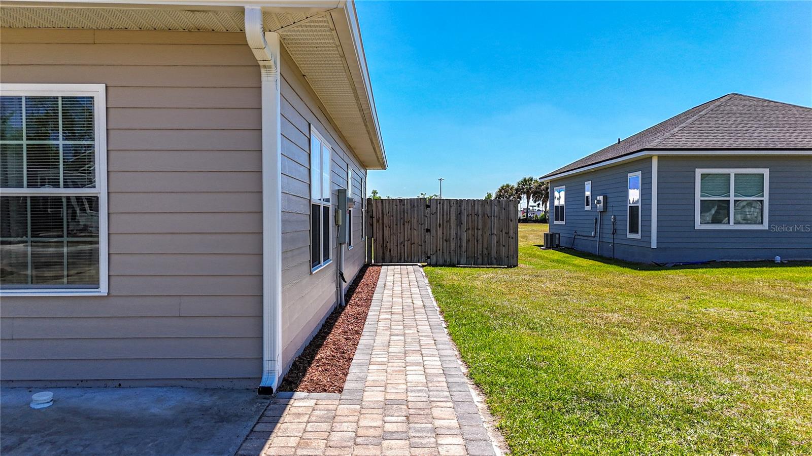 219 MESA ST NW, LIVE OAK, FL, 32064