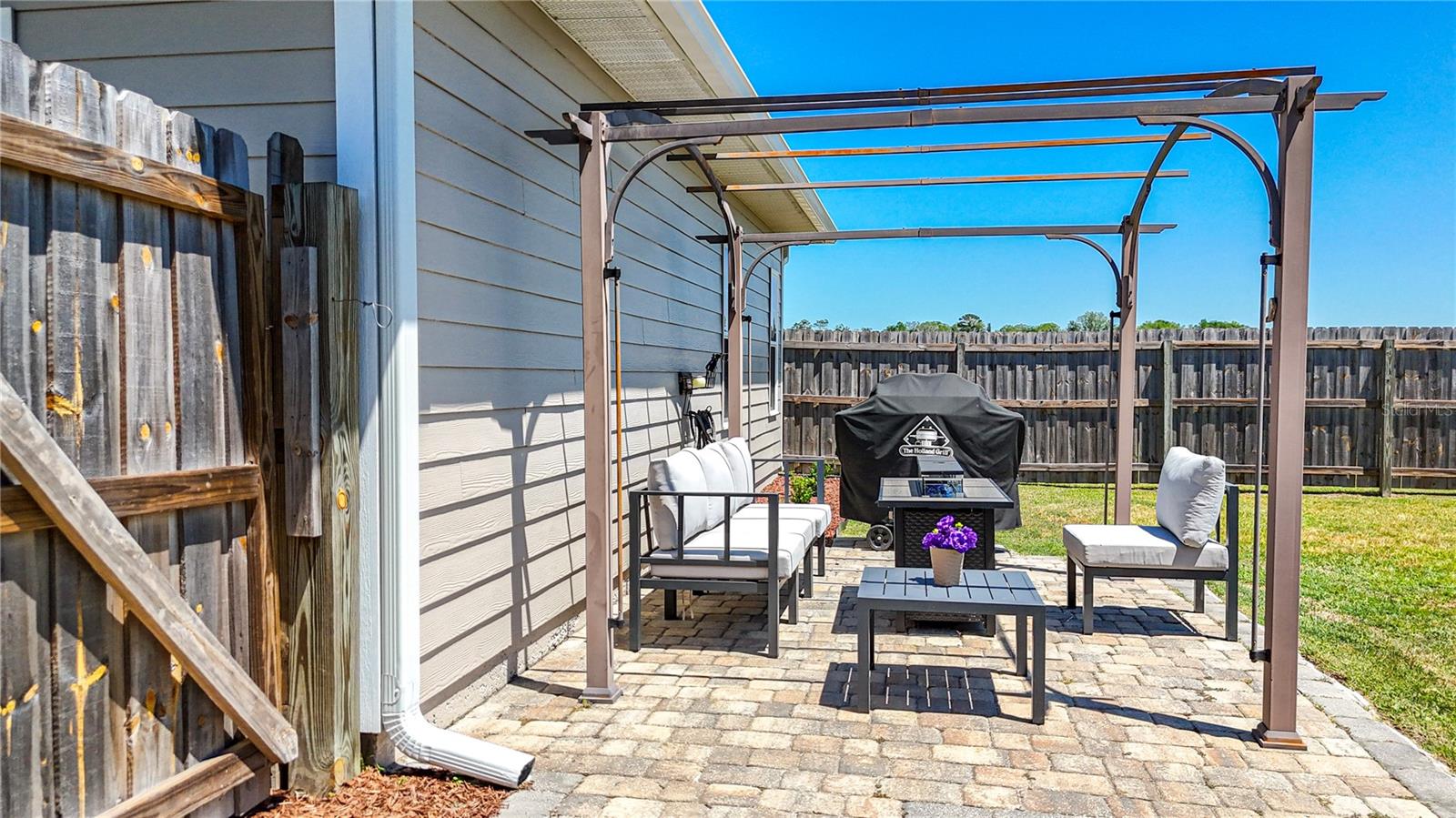 219 MESA ST NW, LIVE OAK, FL, 32064