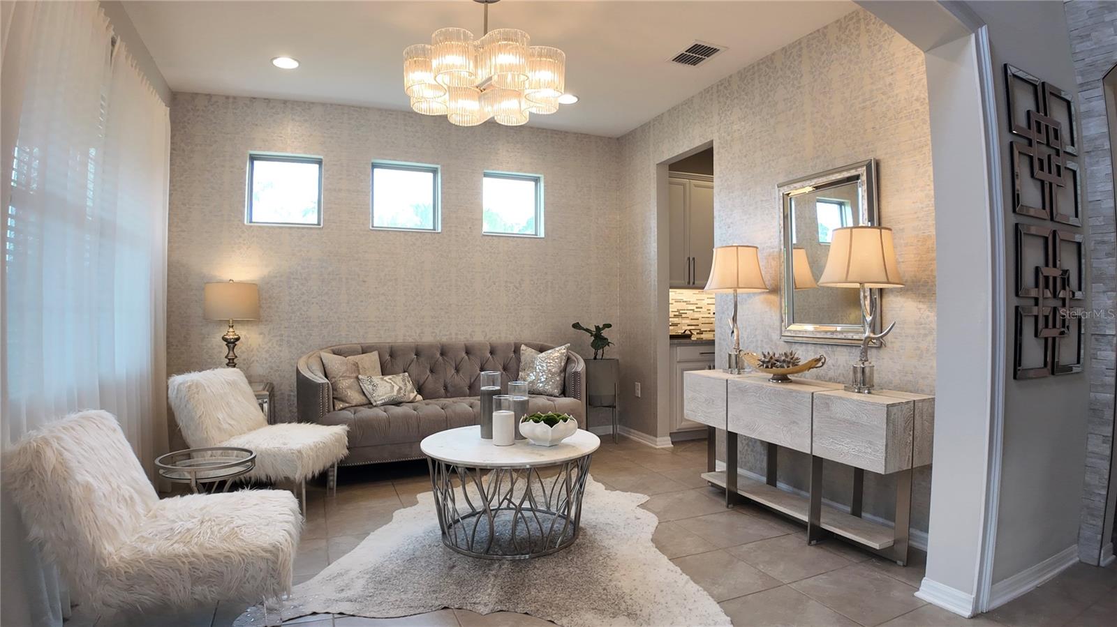 101 PHILIPPE CT, DEBARY, FL, 32713