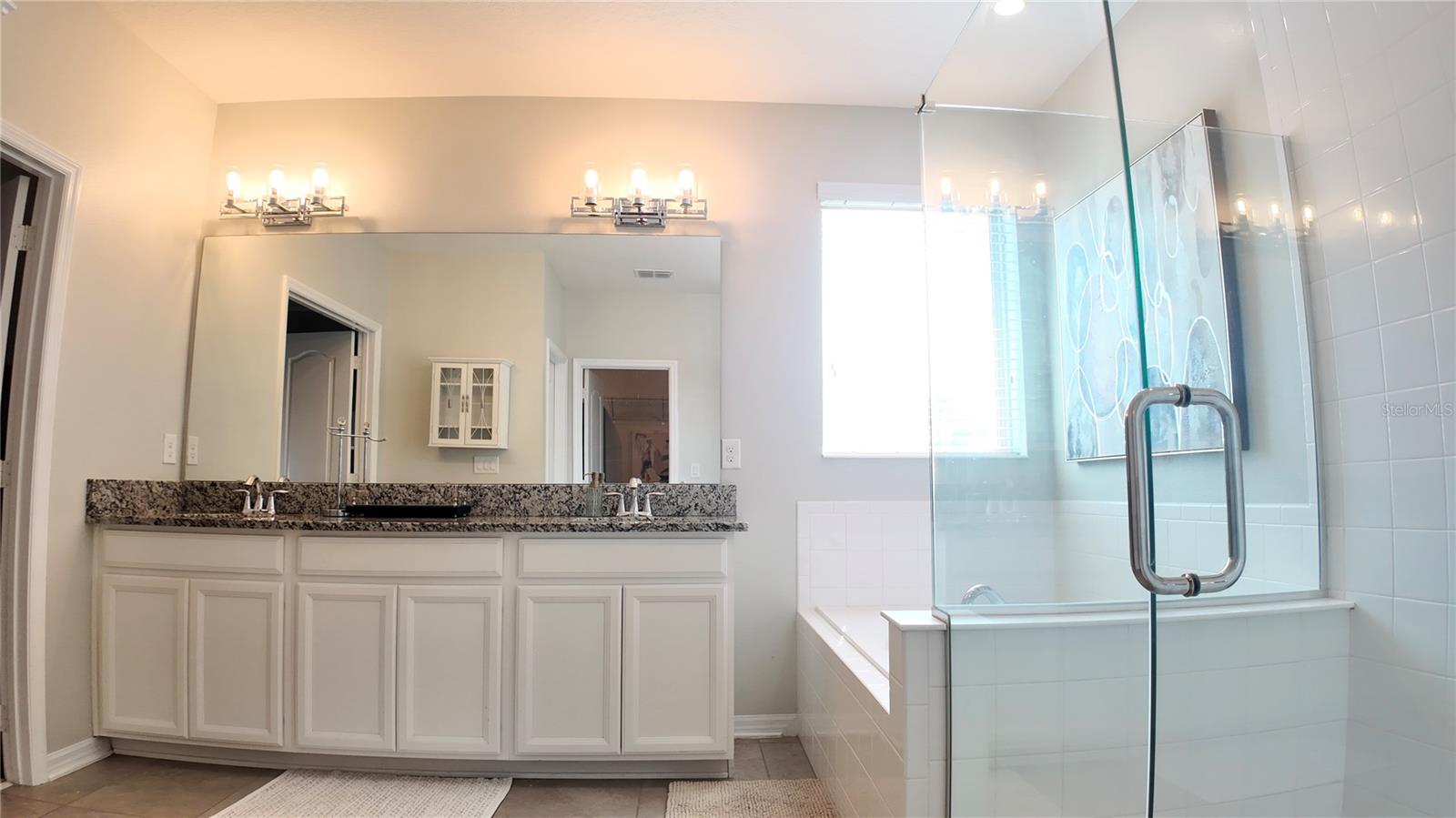 101 PHILIPPE CT, DEBARY, FL, 32713