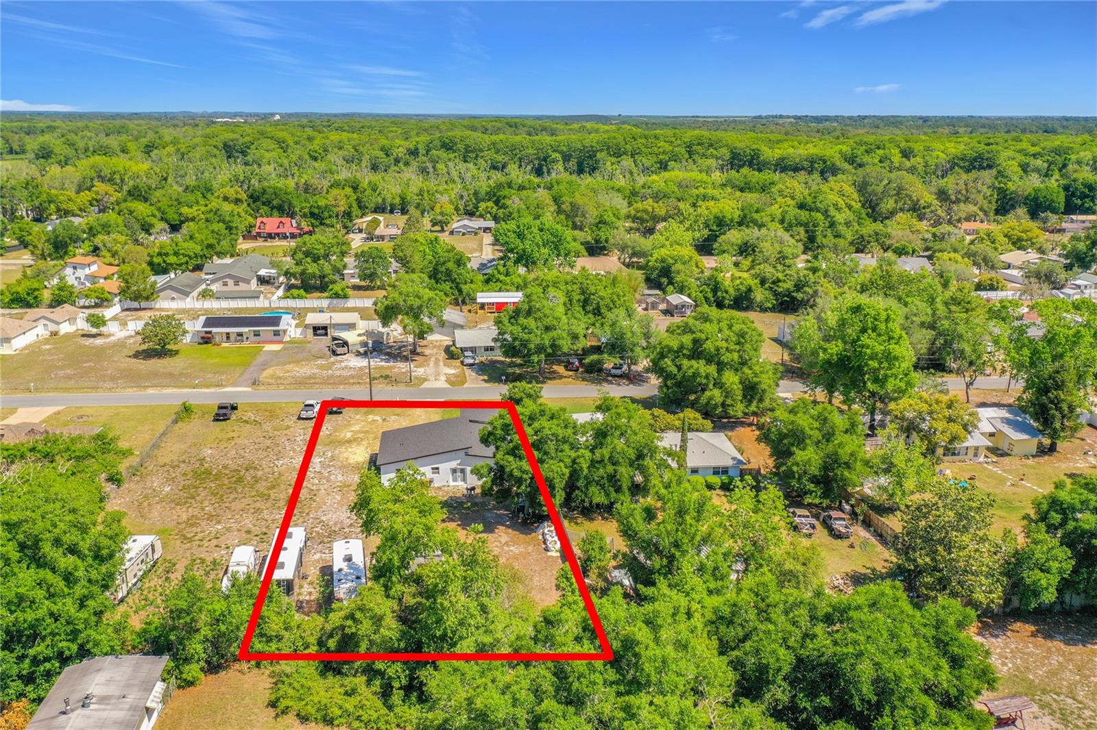 11426 LAKEVIEW DR, LEESBURG, FL, 34788