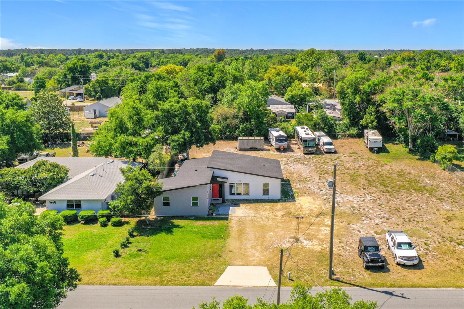 11426 LAKEVIEW DR, LEESBURG, FL, 34788