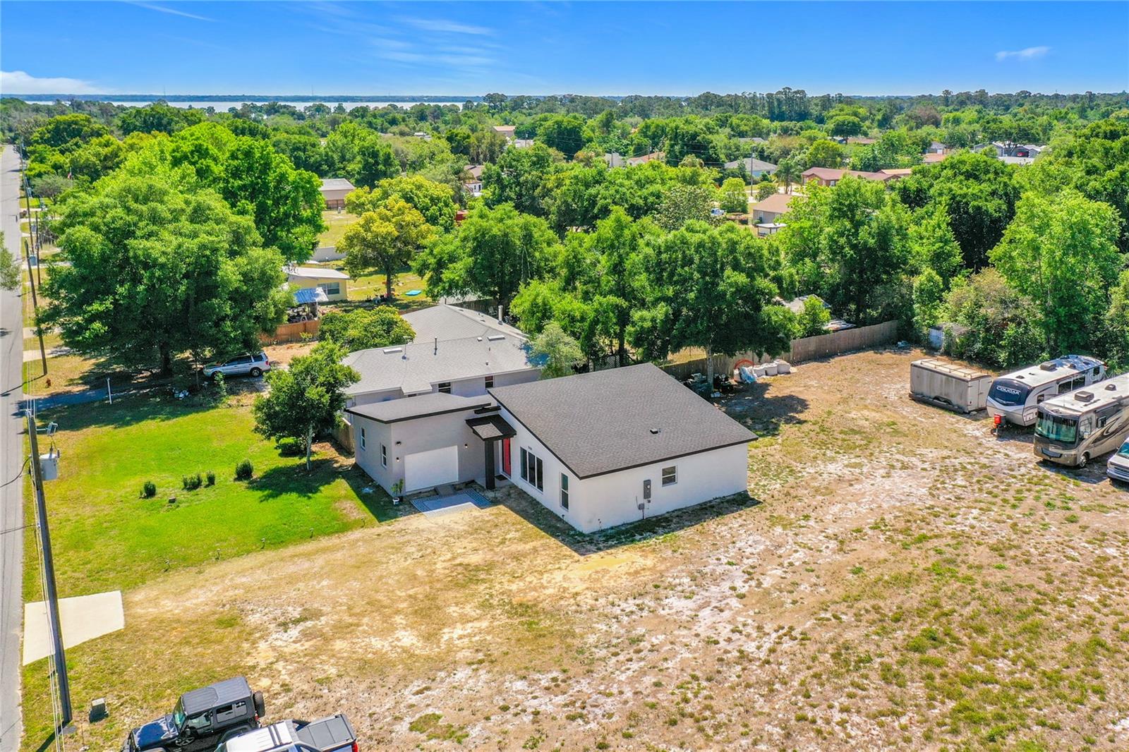 11426 LAKEVIEW DR, LEESBURG, FL, 34788